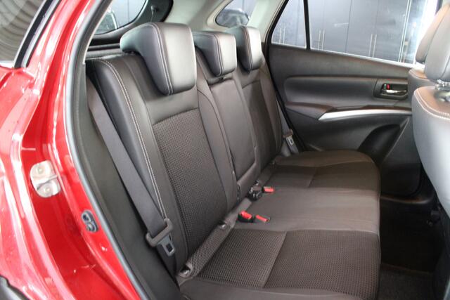 Suzuki S-Cross 1.4 Boosterjet AllGrip Style Smart Hybrid / Trekhaak / 360° camera / Panorama dak / Stoelverwarming /