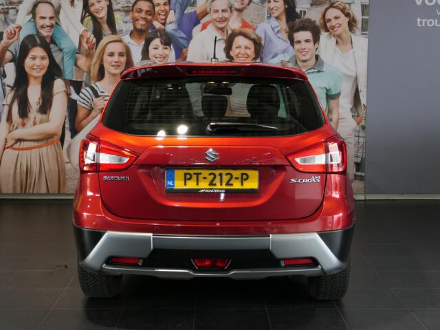 Suzuki S-Cross 1.4 Boosterjet High Executive - Elektr. Panoramadak - Allseasons - Lederen bekleding - Stoelverwarming - Camera