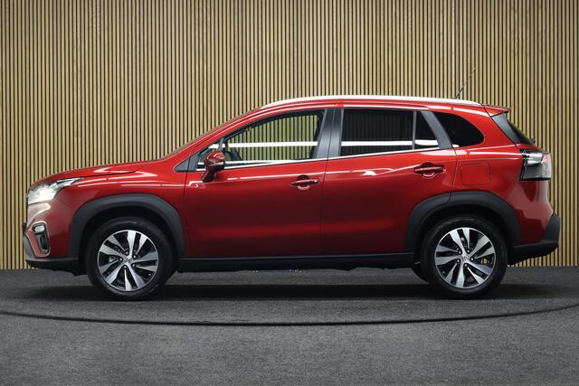 Suzuki S-Cross 1.4 Boosterjet Automaat Style Hybrid | ¤ 3.700,- Demo Voordeel! | Adaptive-cruise | 360° Camera | Clima | Parkeersensoren V+A | Navigatie | Apple Carplay & Android Auto | Keyless | Dodehoekdetectie