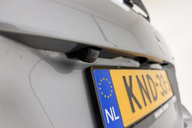Suzuki S-Cross 1.4 Boosterjet Stijl 140pk | Panoramadak | Navigatie | Camera | Lederen Bekleding | Climate Control | Stoelverwarming | Cruise Control Adaptief