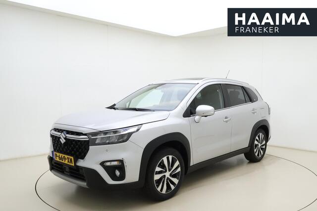 Suzuki S-Cross 1.4 Boosterjet Style Smart Hybrid 110pk | Panoramadak | Navigatie | Camera | Trekhaak | Cruise Control Adaptief | Climate Control | Stoelverwarming