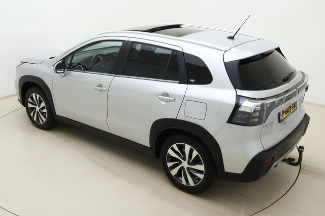 Suzuki S-Cross 1.4 Boosterjet Style Smart Hybrid 110pk | Panoramadak | Navigatie | Camera | Trekhaak | Cruise Control Adaptief | Climate Control | Stoelverwarming