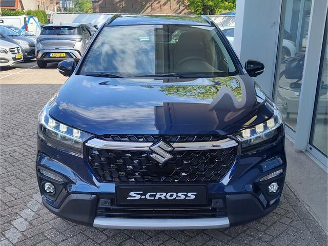 Suzuki S-Cross 1.4 BOOSTERJET SE 60 SMART HYBRID Direct Leverbaar | Tot 10 JAAR GARANTIE! Inclusief ¤ 1.750,- Voorraad Voordeel