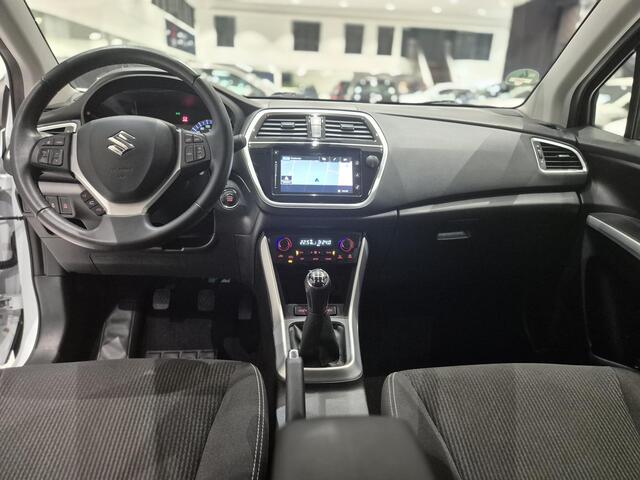 Suzuki S-Cross 1.0 Boosterjet Select | Trekhaak | Stoelverwarming | Camera | Navigatie |