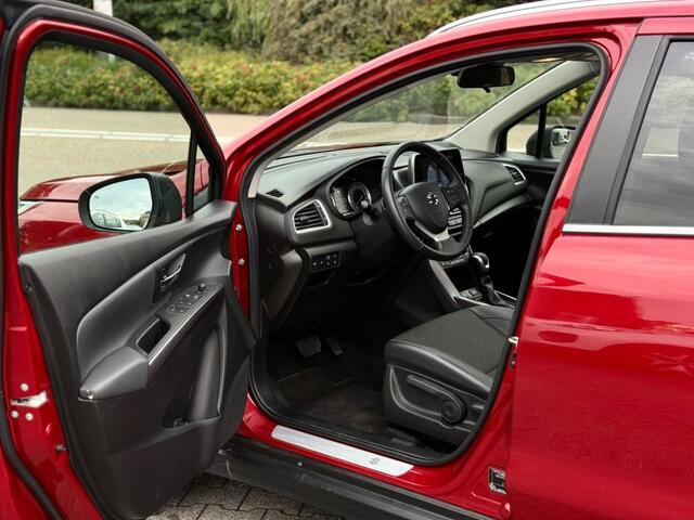 Suzuki S-Cross 1.5 HYBRID A/T STYLE TREKHAAK PANO 360CAMERA CARPLAY NAVI ADD. CRUISE