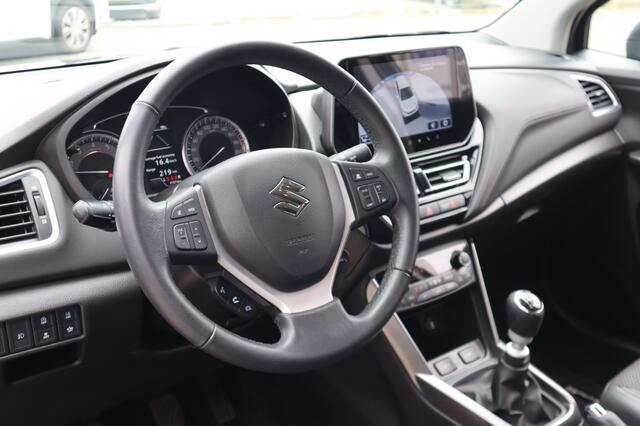 Suzuki S-Cross 1.4 BoosterJet Style Hybrid AdaptiveCruise | Carplay | 360 camera