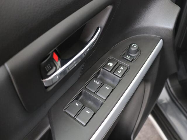 Suzuki S-Cross 1.4 Boosterjet Style Smart Hybrid | Stoelverwarming | BTW Voertuig | Dealeronderhouden |