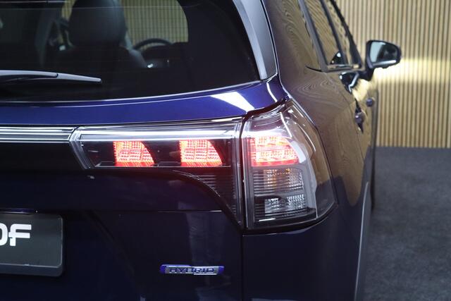 Suzuki S-Cross 1.4 Boosterjet 130PK Style Smart Hybrid | Panoramadak | | 1.500 KG Trekkracht | Adaptive-cruise | Camera | Clima | Apple Carplay & Android Auto | Parkeersensoren V+A | Navigatie | Keyless | Dodehoekdetectie
