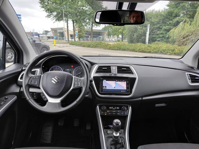 Suzuki S-Cross 1.4 SELECT CAMERA CARPLAY TREKHAAK