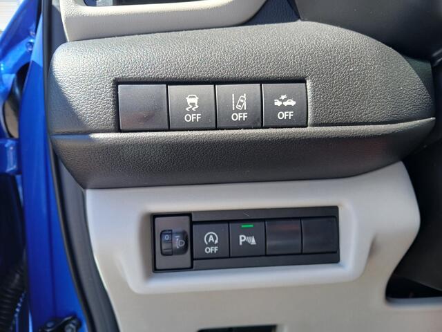 Suzuki SWIFT 1.2 Style Smart Hybrid | Ad Cruise | LMV | BSM | PDC |