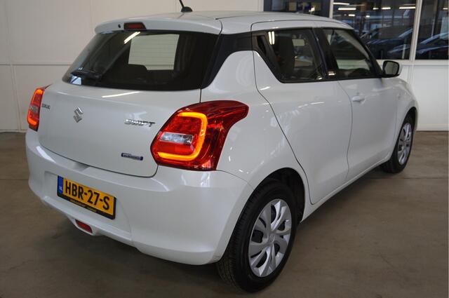 Suzuki SWIFT 1.2 Comfort Smart Hybrid Airco DAB Cruise C. Adaptief