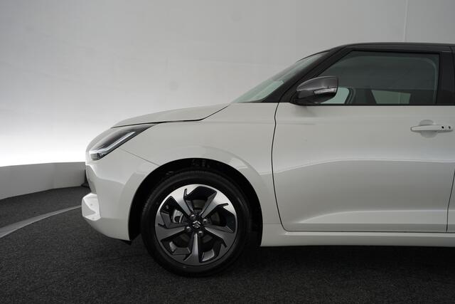 Suzuki SWIFT 1.2 Style Smart Hybrid