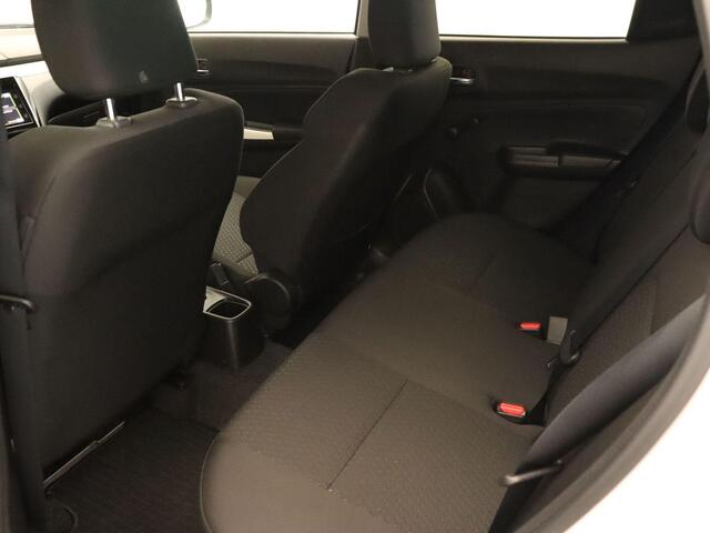 Suzuki SWIFT 1.2 Select Smart Hybrid - ACHTERUITRIJ CAMERA - PARKEERSENSOREN ACHTER - DODEHOEK DETECTIE - STOELVERWARMING - APPLE CARPLAY/ANDROID AUTO - CRUISE CONTROL