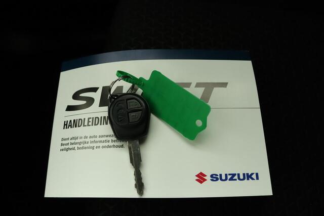 Suzuki SWIFT 1.2 Select Smart Hybrid | Airco | Cruise Control | Apple Carplay | Android Auto | Achteruitrijcamera |