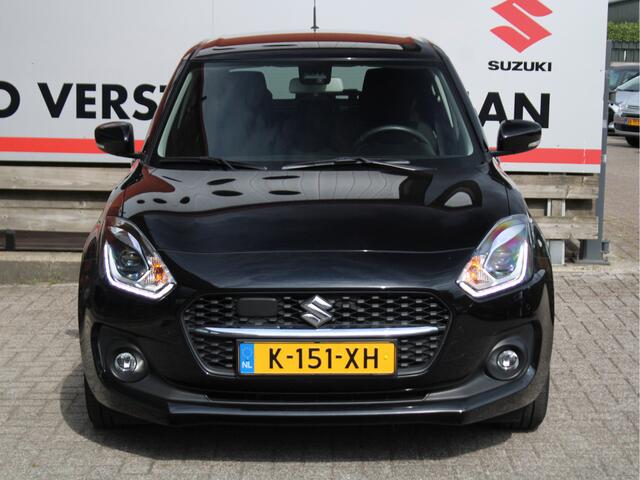 Suzuki SWIFT 1.2 Style Smart Hybrid Automaat Navigatie, Adaptieve Cruise en Climate Control, Achteruitrijcamera