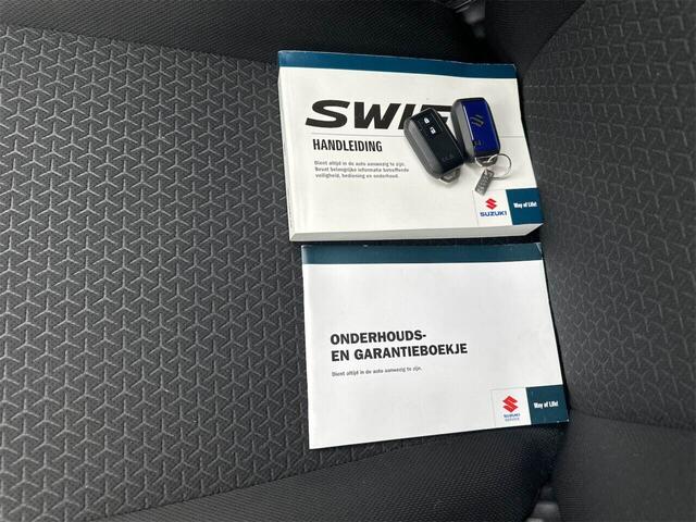 Suzuki SWIFT 1.2 STIJL SMART HYBRID Clima | Keyless | Stoelverwarming