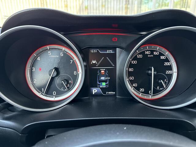 Suzuki SWIFT 1.2 Select Smart Hybrid **DODEHOEK DETECTIE/ STOELVERWARMING/ 36 MAANDEN GARANTIE**