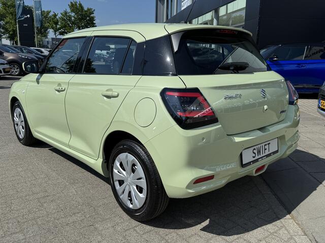 Suzuki SWIFT 1.2 Comfort Smart Hybrid Direct uit voorraad leverbaar! info: M.Safari 0492588976