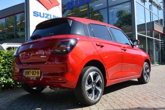 Suzuki SWIFT 1.2 Style AllGrip (4x4) 5-deurs Smart Hybrid Navigatie/Cruise