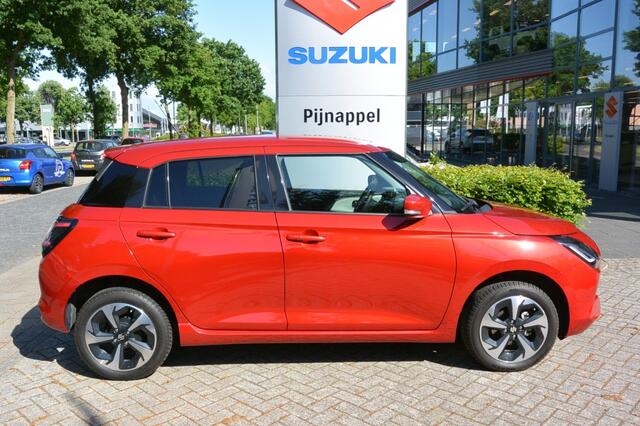 Suzuki SWIFT 1.2 Style AllGrip (4x4) 5-deurs Smart Hybrid Navigatie/Cruise