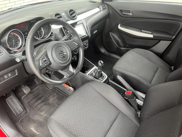 Suzuki SWIFT 1.2 Select Smart Hybrid | Apple Carplay & Android Auto | Lichtmetalen Velgen | Rijklaarprijs | All Season Banden