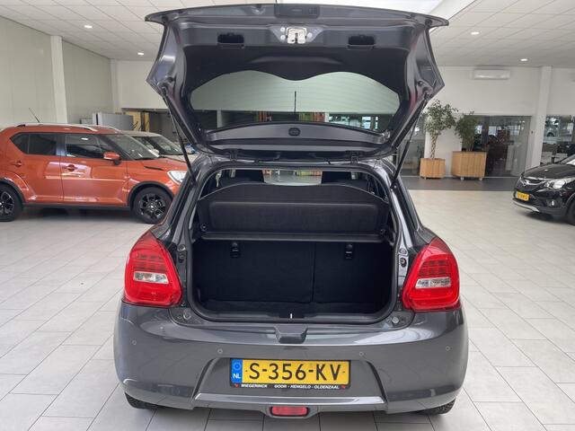 Suzuki SWIFT 1.2 Style Hybrid [APPLE CARPLAY | CLIMATE CONTROL | ADAPTIEVE CR