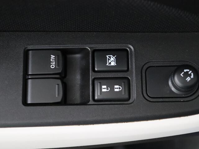 Suzuki SWIFT 1.2 Select I Navigatie I Airco I Stoelverwarming Voor I