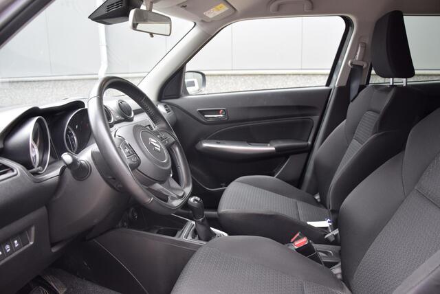 Suzuki SWIFT 1.2 Style Smart Hybrid | 1e eigenaar | Dealer onderhouden | Fabrieksgarantie |