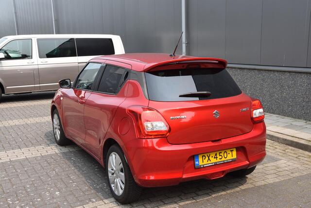 Suzuki SWIFT 1.0 Select | Dealer onderhouden | Apple carplay/android | Stoelverwarming |