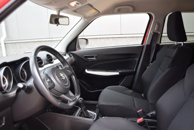 Suzuki SWIFT 1.0 Select | Dealer onderhouden | Apple carplay/android | Stoelverwarming |
