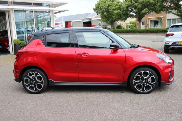 Suzuki SWIFT 1.4 Sport Hybrid | 6 jaar fabrieksgarantie | Lage KM! |