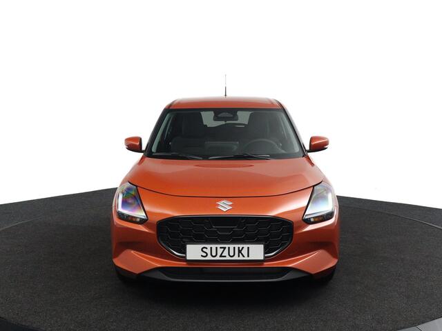 Suzuki SWIFT 1.2 Style Smart Hybrid | Keyless Entry | Stoelverwarming | Lichtmetalen Velgen | Navigatie |