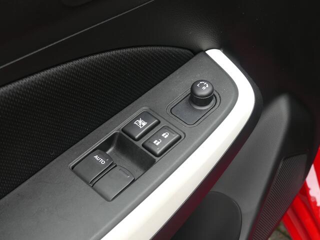 Suzuki SWIFT 1.2 Select Smart Hybrid Apple Capl/Andr Auto, Dealer O.H., Airco, Stoel v.w.