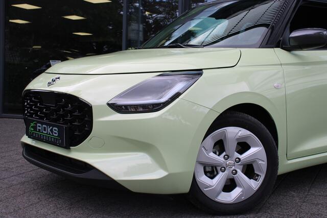 Suzuki SWIFT 1.2 Select Smart Hybrid Two-Tone Automaat