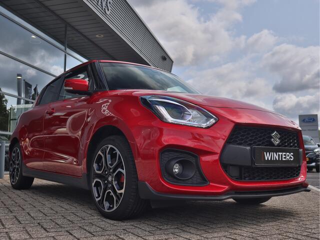 Suzuki SWIFT 1.4 Sport Smart Hybrid | Cruise control | Stoelverwarming | Navigatie | Climate Control | "17 LMV |