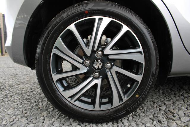 Suzuki SWIFT 1.2 Style Smart Hybrid, Automaat, Parkeersensoren Cruise-Control, Achteruitrijcamera en Navigatie! 23950