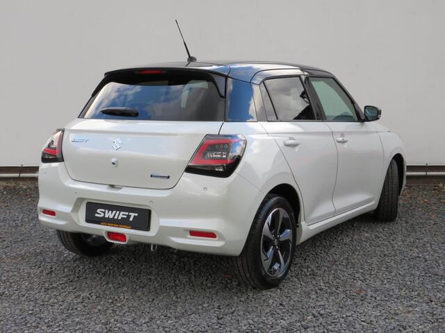 Suzuki SWIFT 1.2 Style Smart Hybrid, Automaat, Camera, Parkeersensoren, Draadloos Carplay
