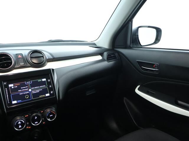 Suzuki SWIFT 1.2 Stijl automaat | Navigatie | Climate control | Trekhaak |