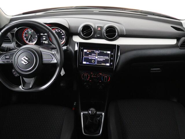 Suzuki SWIFT 1.2 Select Smart Hybrid | Apple Carplay / Android Auto (Navigatie) | Airco | Achteruitrijcamera | Stoelverwarming |