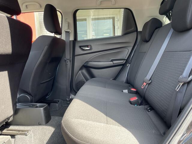 Suzuki SWIFT 1.2 Style Smart Hybrid | Trekhaak | Navi | Apple CarPlay Android