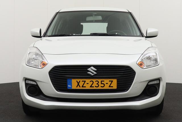 Suzuki SWIFT 1.2 90 pk Comfort Airco LED Bluetooth