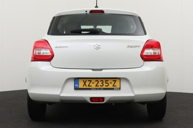 Suzuki SWIFT 1.2 90 pk Comfort Airco LED Bluetooth