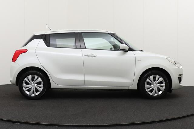 Suzuki SWIFT 1.2 90 pk Comfort Airco LED Bluetooth