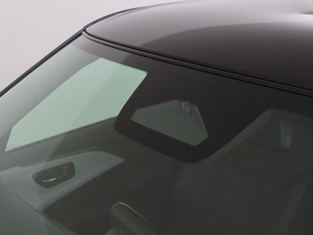 Suzuki SWIFT 1.2 Style Smart Hybrid