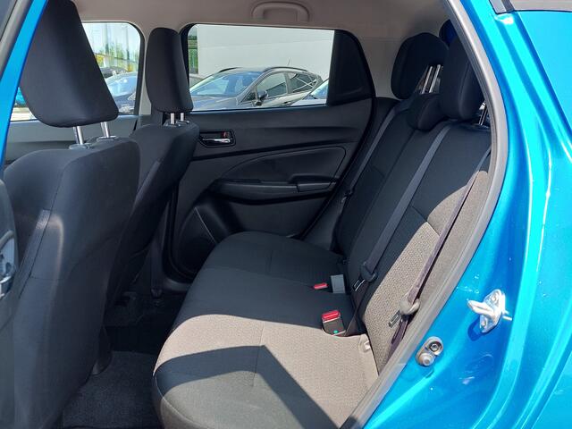Suzuki SWIFT 1.0 BoosterJet 111pk Smart Hybrid Stijl | Navi | Clima | Adap.Cruise | Led Koplampen | Keyless Entry | Achteruitrijcamera | Stoelverwarming | Rijstrook+Licht+Regensensor | Privacy Glass |16''