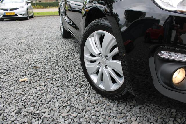 Suzuki SWIFT 1.2 Select Smart Hybrid 1e eigenaar en Dealer onderhouden!