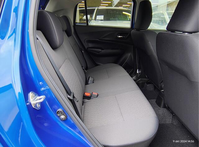 Suzuki SWIFT 1.2 SELECT SMART HYBRID CVT TE BESTELLEN | Met 6 JAAR GARANTIE! | Inclusief ¤ 2.500,- Voorraad Voordeel