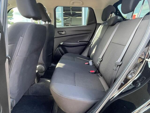 Suzuki SWIFT 1.2 Style Smart Hybrid