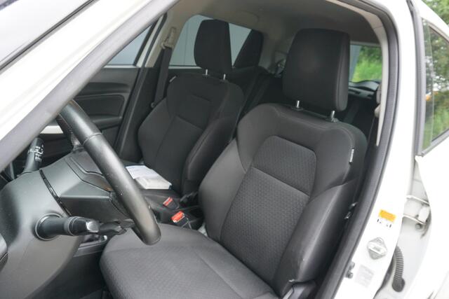 Suzuki SWIFT 1.2 Select | Incl. BTW | Camera | Trekhaak | Airco | Navigatie | 16'' LM |