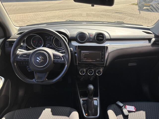 Suzuki SWIFT 1.2 Stijl Automaat / NL Auto / Applecarplay / AndroidAuto / Climate Control / Camera / Cruise Control /